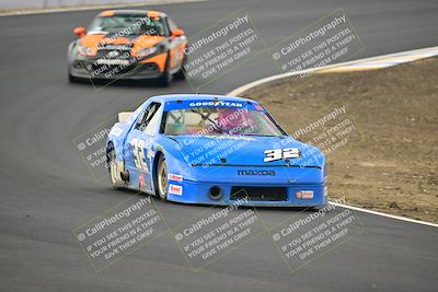 media/Jan-26-2025-CalClub SCCA (Sun) [[cfcea7df88]]/Group 1/Race/